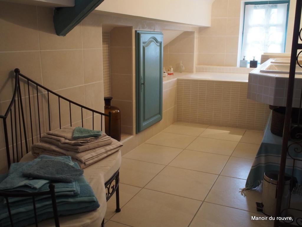 Hotel Manoir Du Rouvre Mettray Zimmer foto